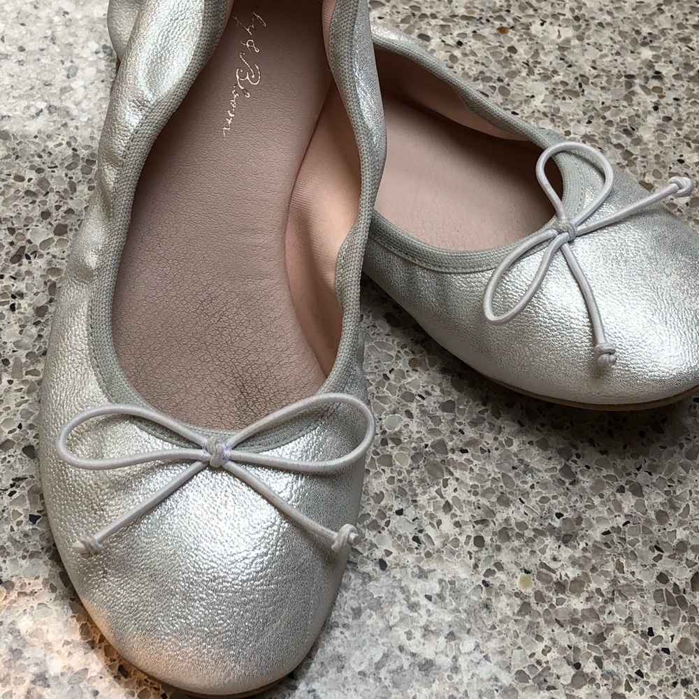 Girls Ruby and Bloom silver bow tie ballet flats